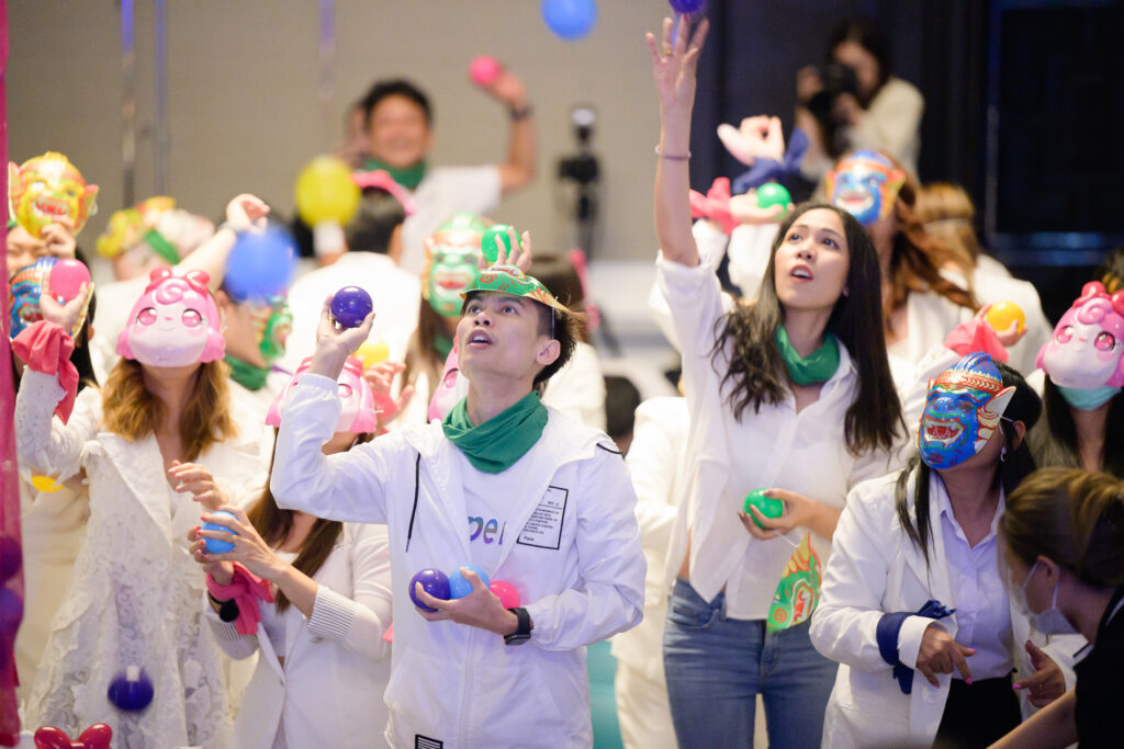 25651126-17-11-20_8AB_4832